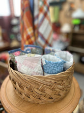 Load image into Gallery viewer, Can Cozies - Standard Can