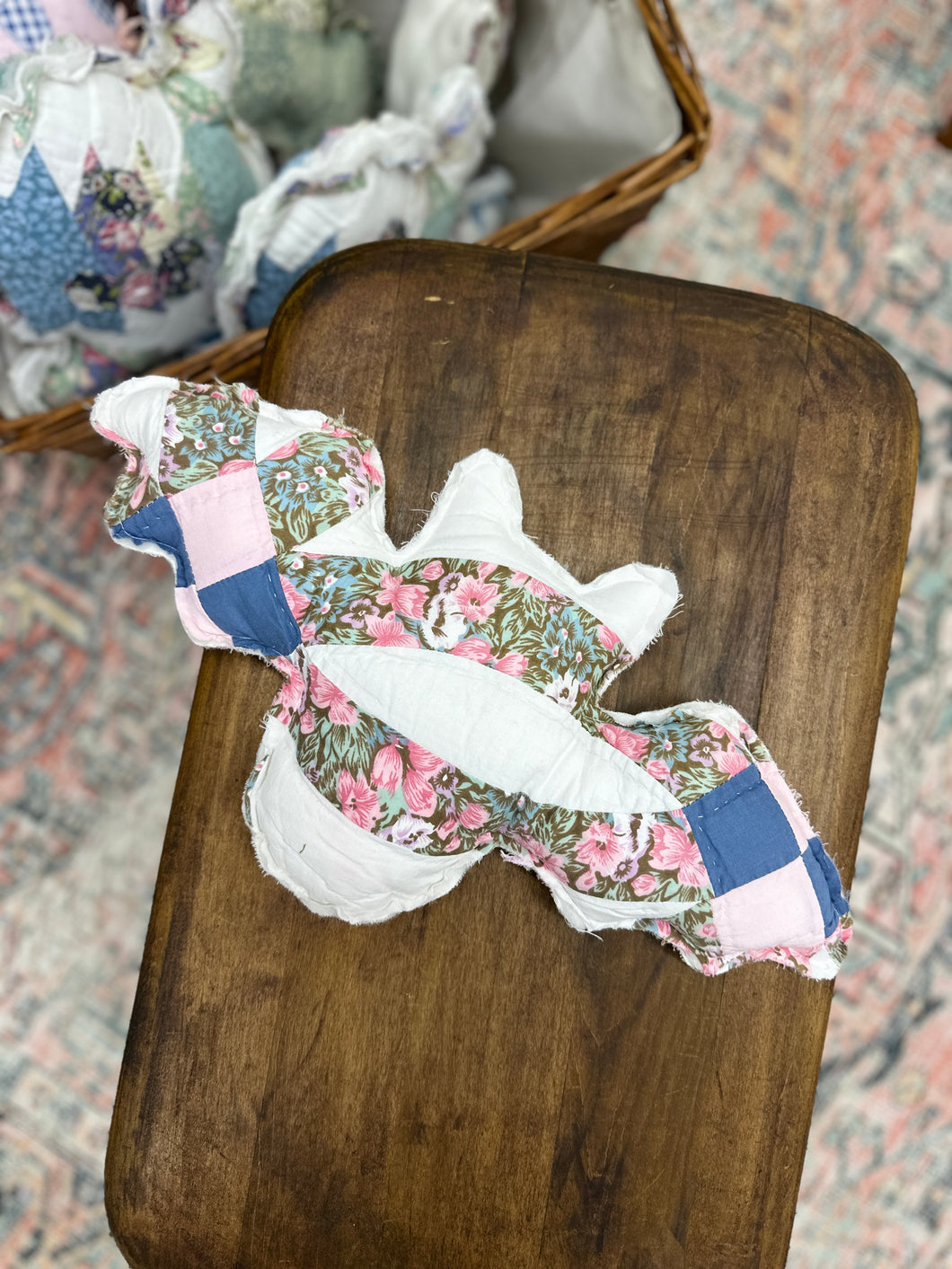 Quilt Bat - Floral + Pink
