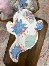 Load image into Gallery viewer, Quilt Ghost - Green + Blue B
