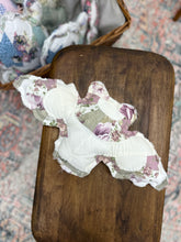 Load image into Gallery viewer, Quilt Bat - Purple Floral
